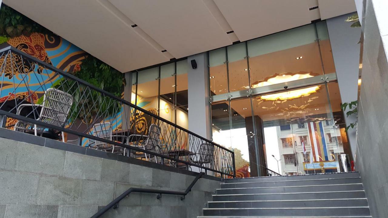Luminor Hotel Jakarta Kota By Wh Buitenkant foto