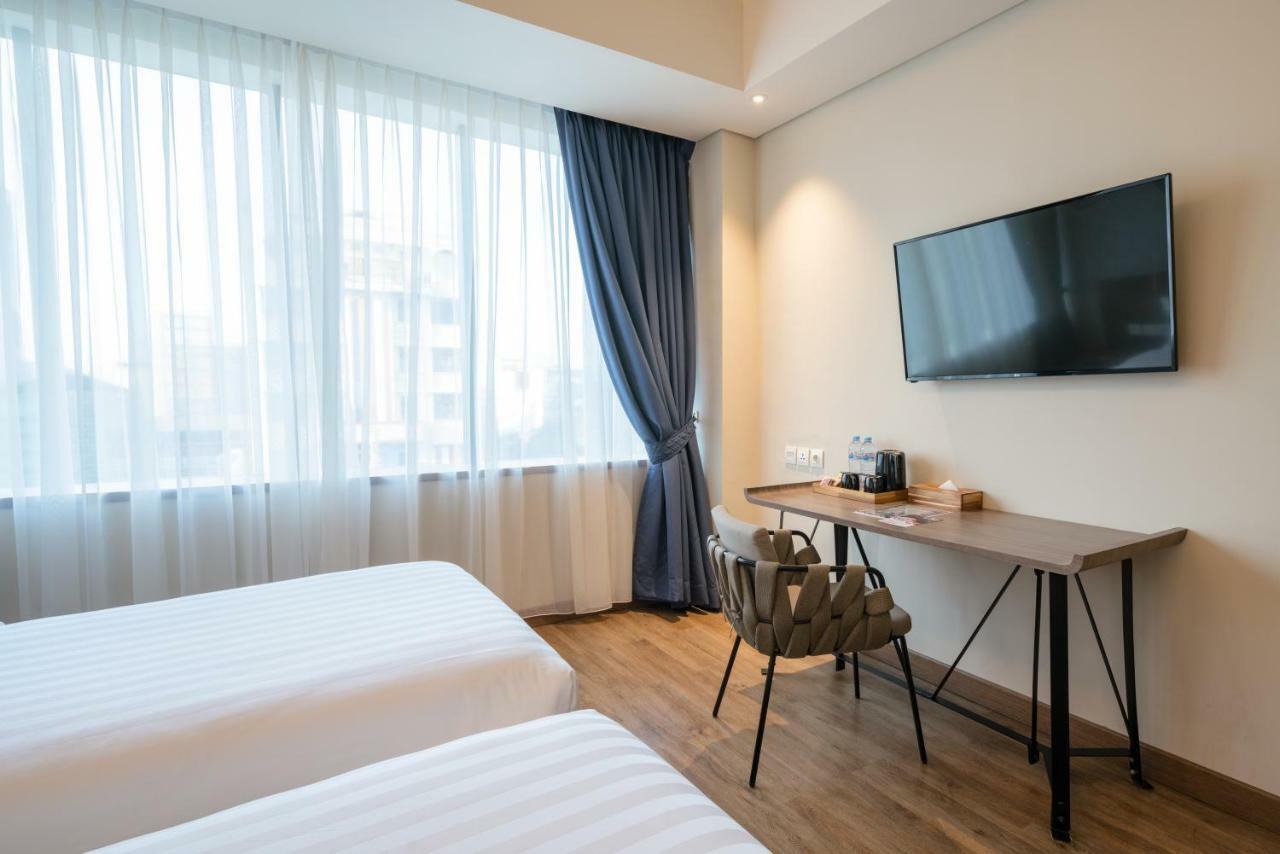 Luminor Hotel Jakarta Kota By Wh Buitenkant foto